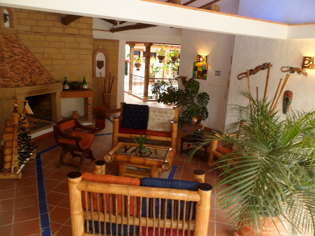 Hotel La Hormiga Вилья-де-Лейва Экстерьер фото