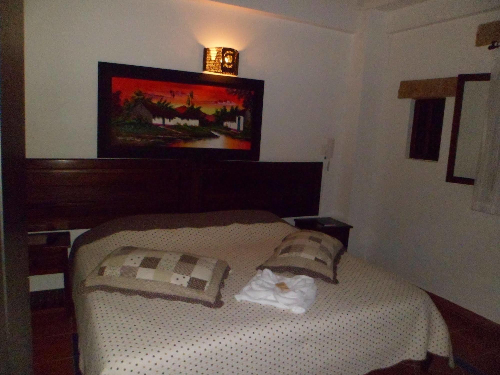 Hotel La Hormiga Вилья-де-Лейва Экстерьер фото